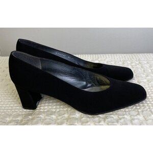 Stuart Weitzman Women's Black Fabric Shoes/Pump/Heels 2.25" Size 8.5 SKU 2393